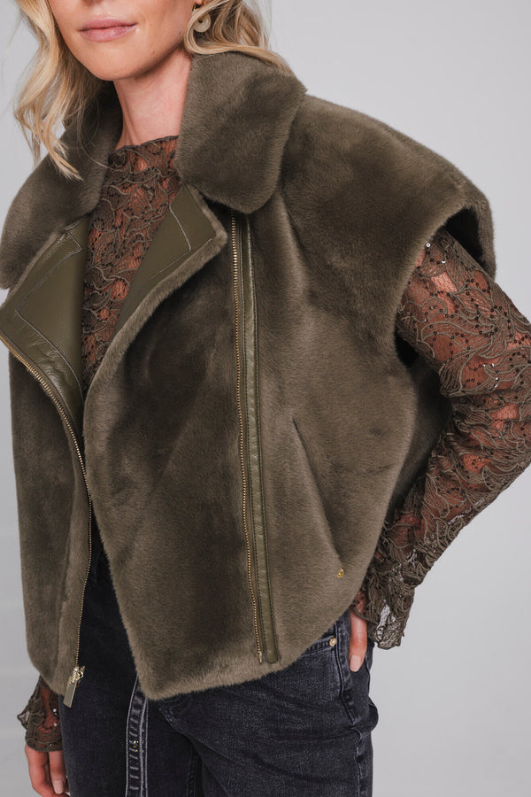 Verina Gilet | Moss Green